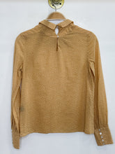 Load image into Gallery viewer, Tonal Floral Cotton Long Sleeve Blouse with Peter Pan Collar
