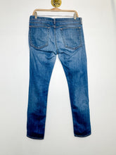 Load image into Gallery viewer, The Dre Low Rise Slim Straight
