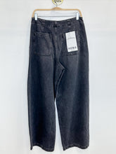 Load image into Gallery viewer, Lottie Barrel Leg (NWT)
