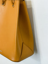 Load image into Gallery viewer, Structured Leather Lunch Bag Tote
