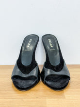 Load image into Gallery viewer, Vintage Leather Mule Metallic Heels
