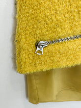 Load image into Gallery viewer, Wool-Mohair Blend Sweater Vest with Zipper Details and Silky Underlay
