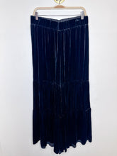Load image into Gallery viewer, Tiered Wide Leg Velvet Pants
