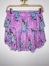Load image into Gallery viewer, Floral Tiered Mini Skirt
