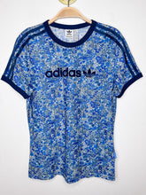 Load image into Gallery viewer, Floral Short Sleeve Jersey
