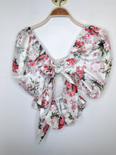 Load image into Gallery viewer, Brio Floral Top (NWT, orig. $195)
