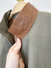 Load image into Gallery viewer, Silk-Cotton-Wool Tailored Open Jacket with Latticed Leather Pocket Details
