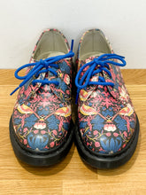 Load image into Gallery viewer, 1461 Floral Three-Eye Shoes
