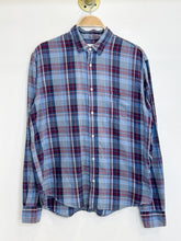 Load image into Gallery viewer, Long Sleeve Plaid Button Up Shirt
