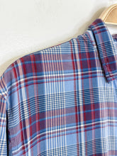 Load image into Gallery viewer, Long Sleeve Plaid Button Up Shirt
