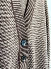 Load image into Gallery viewer, Virgin Wool Houndstooth Cardigan
