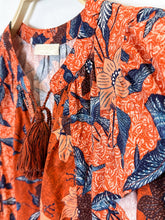 Load image into Gallery viewer, Jules Short Flutter Sleeve Floral + Bird Print Blouse
