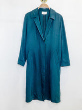 Load image into Gallery viewer, Longline Button Front Lightweight Jacket
