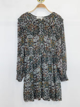 Load image into Gallery viewer, Presley Silky Long Sleeve Floral Knee Length Dress
