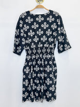 Load image into Gallery viewer, Short Sleeve Floral Surplice Mini Dress
