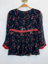 Load image into Gallery viewer, Floral Half Sleeve Peasant Blouse

