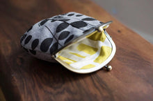 Load image into Gallery viewer, NEW Cocoon Kisslock Large Coin Purse
