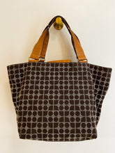 Load image into Gallery viewer, Vintage Shape Patterned Canvas Handbag with Leather
