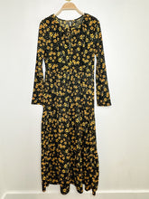 Load image into Gallery viewer, Long Sleeve Floral Maxi Dress
